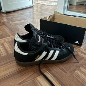 Adidas samba sneakers